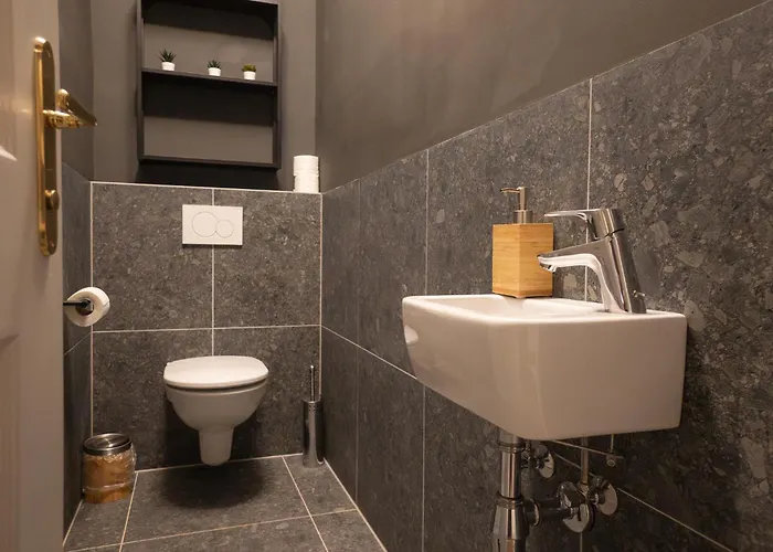Apartmán Spacious 3br Escape With Sauna And Billiard *